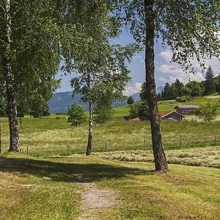 Сasa de vacaciones 2-room With Mountain View Roßhaupten